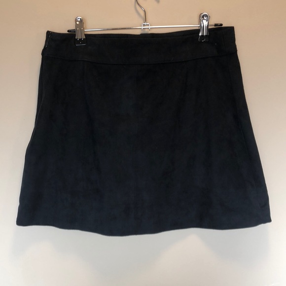 Black Suede Skirt - Picture 4 of 5